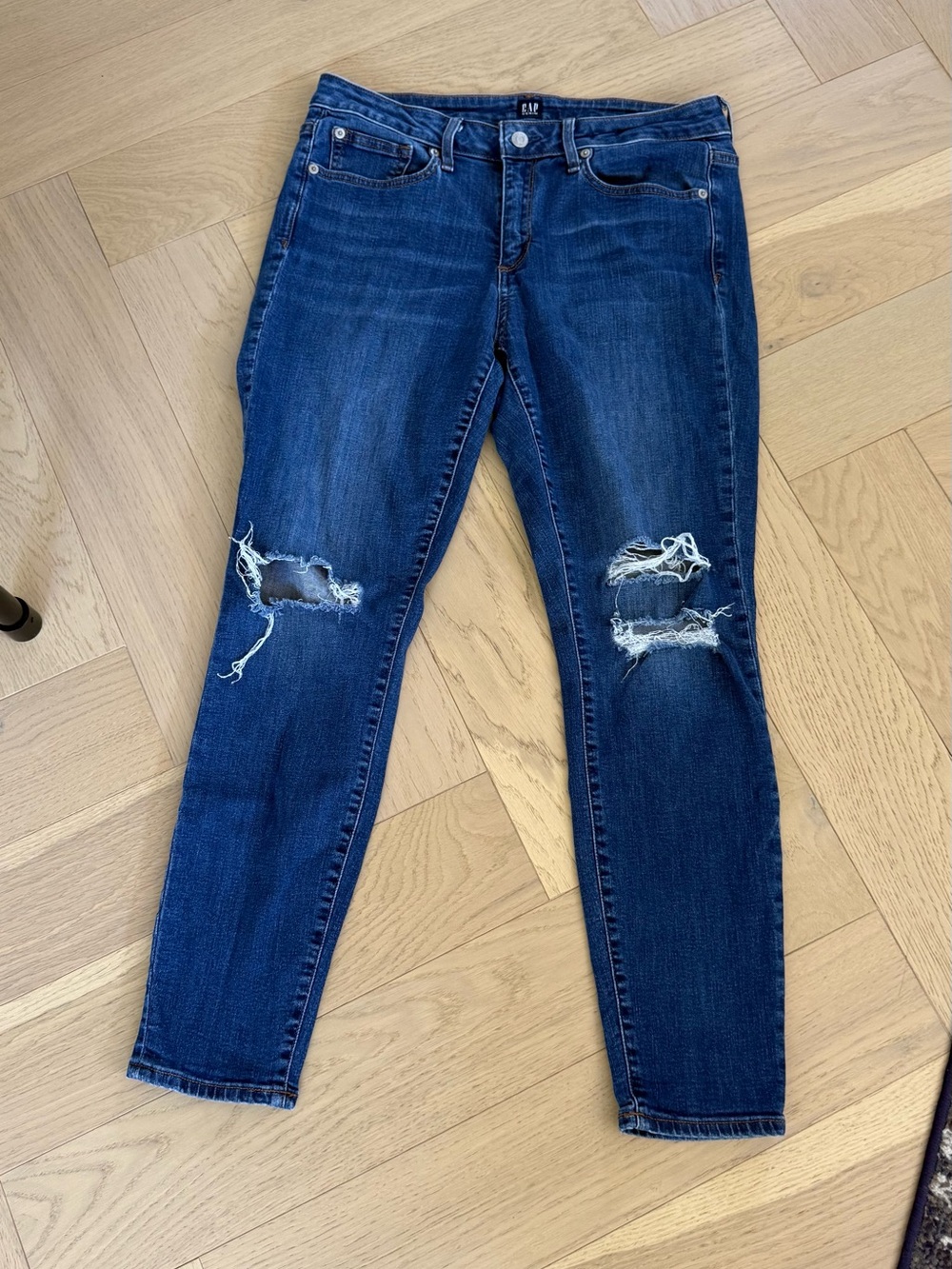 GAP Women's Ripped Skinny Jeans - Dark Blue